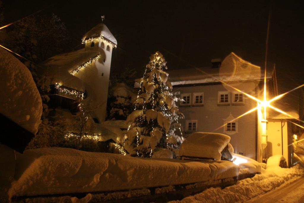 Spisshof Hotel Grins Exterior foto